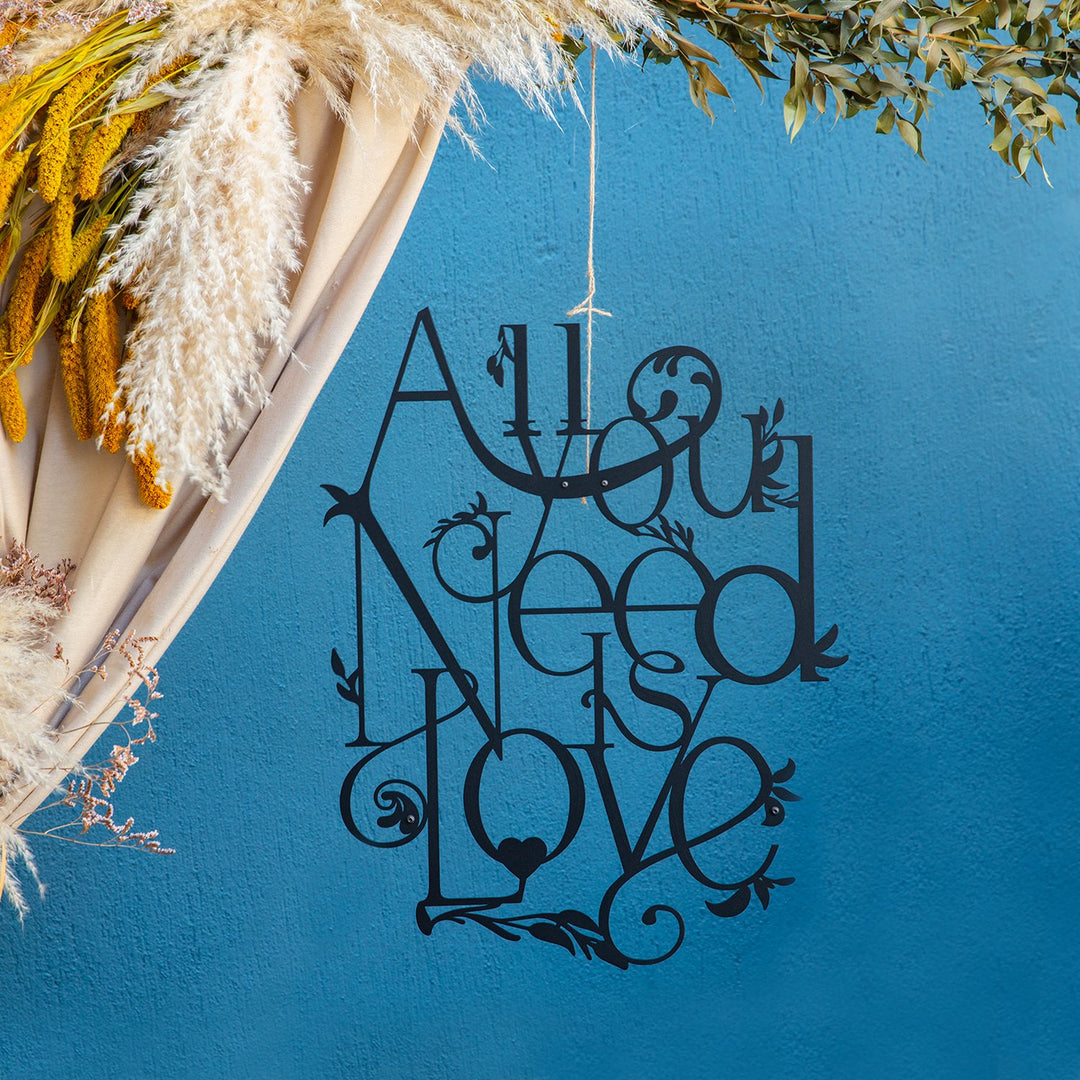 All You Need Is Love Dekoratif Duvar Yazısı Modelleri